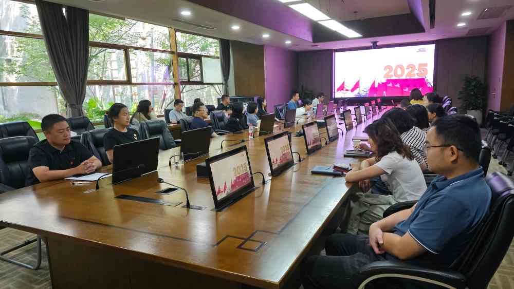 1758466505155732.jpg 集团.jpg